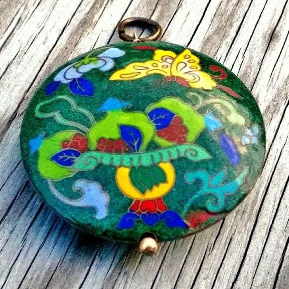 Vintage Cloisonne & Gold Oversized Floral Pendant - Picture 5 of 5